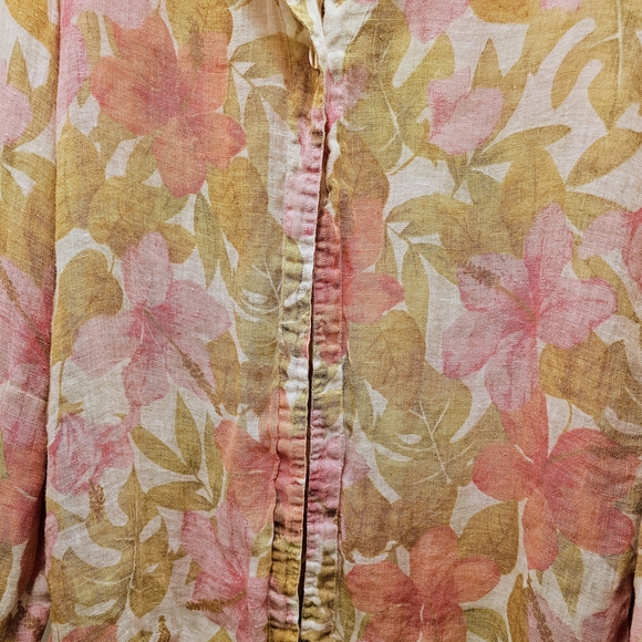 Jones New York Pink and Cream Floral Button-Down Shirt - Picture 4 of 6